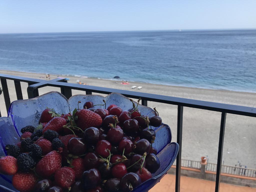 Casa Paloma Διαμέρισμα Letojanni Εξωτερικό φωτογραφία