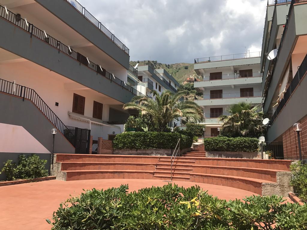 Casa Paloma Διαμέρισμα Letojanni Εξωτερικό φωτογραφία
